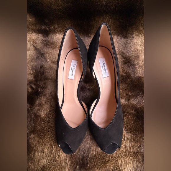 L.K. BENNETT
Kayleigh Stiletto Heel Court
Shoes size 38 eu - Picture 5 of 10